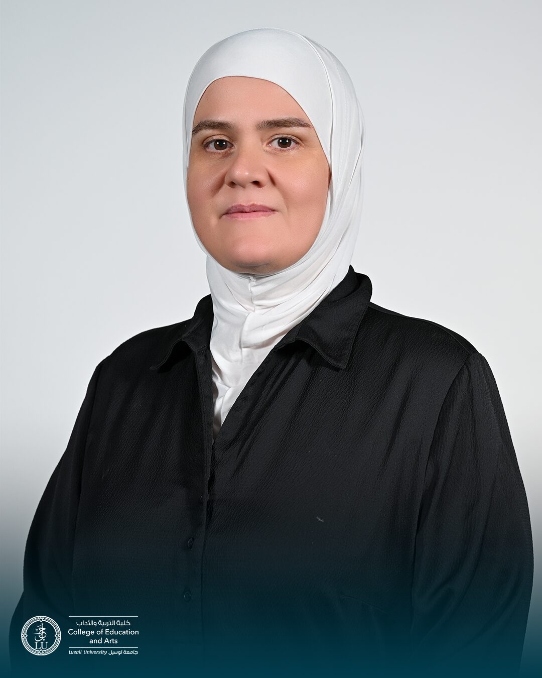 ميس الخطيب - التربية والآداب